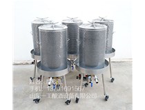 果酒气囊压榨机技术特点